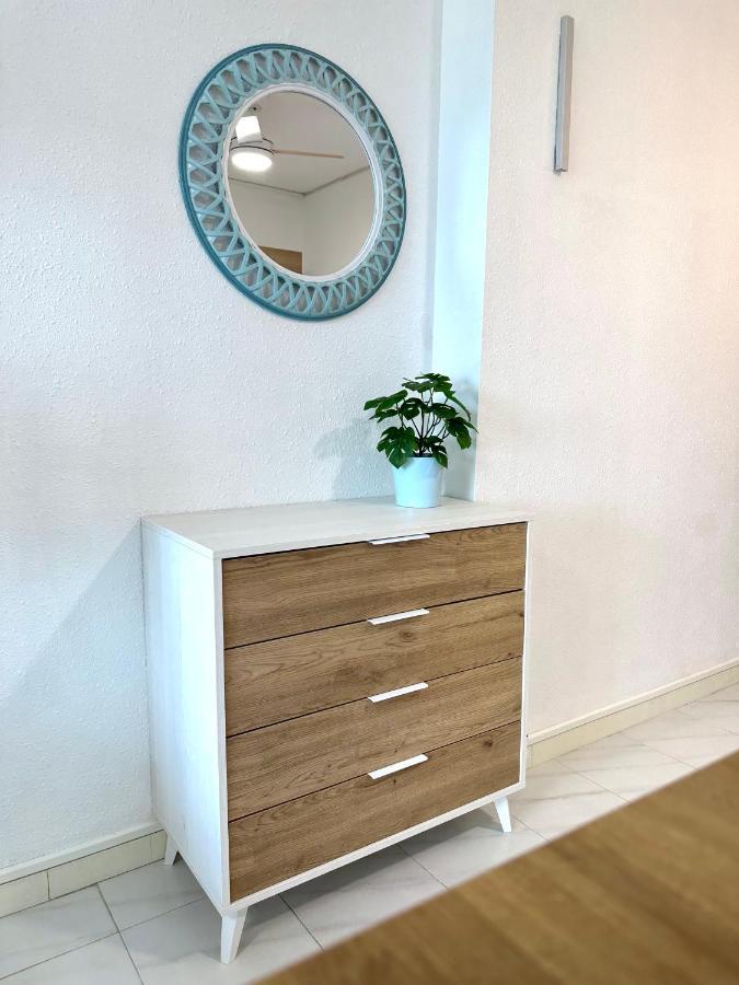Apartamento Face A La - Vue Epique, Climatisation, Wifi, Draps Inclus Ampuriabrava